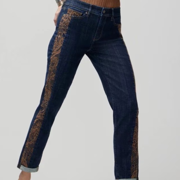 White House Black Market Denim - WHBM Mid Rise Everyday Soft Embellished Girlfriend Jeans in sz 12